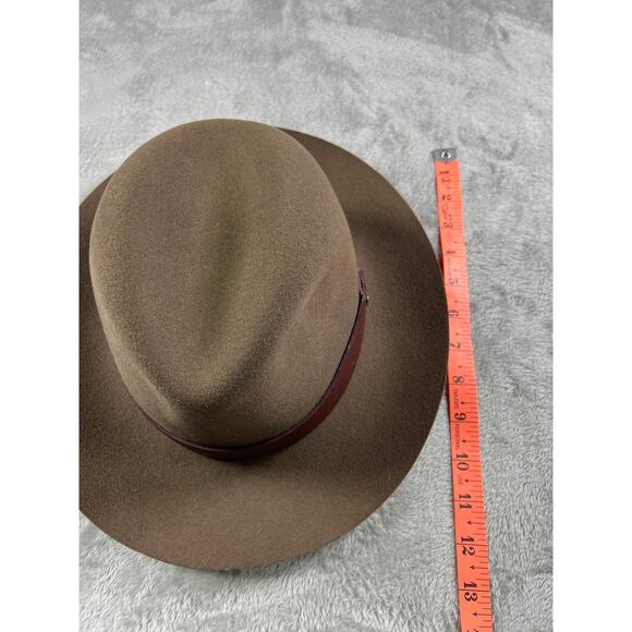 NWOT Rag & Bone 100% Wool Sz Medium 6 1/2\